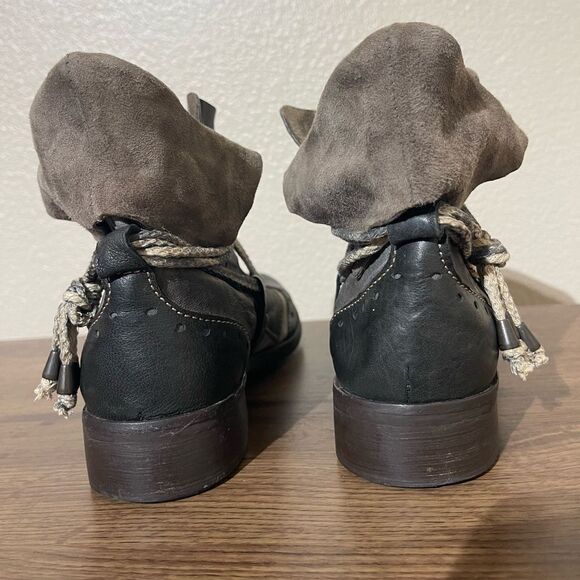 Sold - Picture 3 of 7